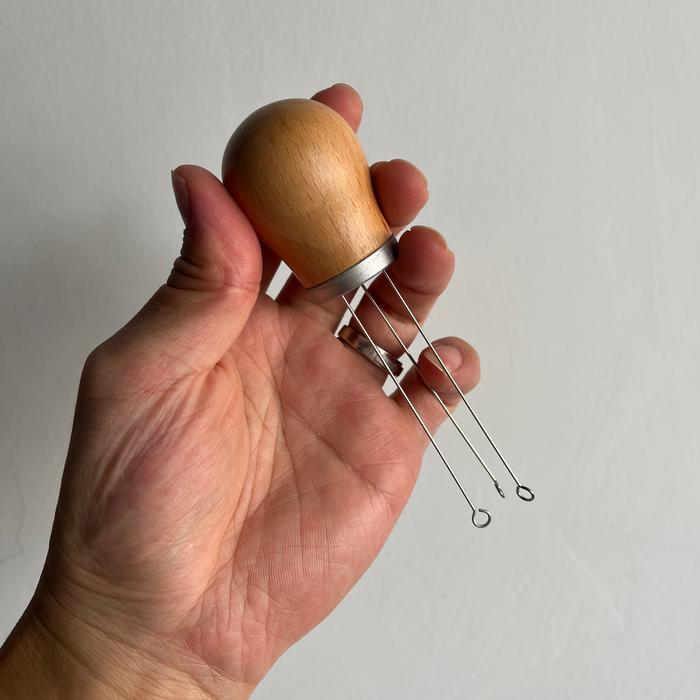 Gambar Needle coffee tamper stainless - needle distribution coffee tamper - Coklat Muda dari Offer coffee undefined Tokopedia