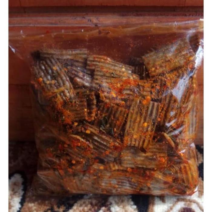 Gambar Kerupuk Rorombeheun/Kerupuk Jengkol Seblaknpedas Aroma Daun Jeruk - Pedas, 100gram dari Azis Celler undefined Tokopedia