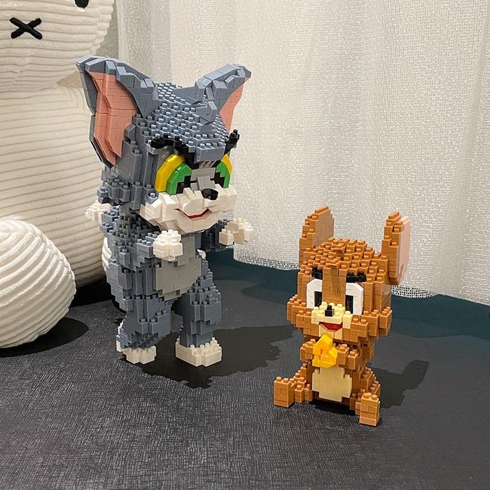 Gambar Nano Block Astronaut Model DIY Balok Mainan Anak Susun LED Gift - 6032 dari Toy Park undefined Tokopedia