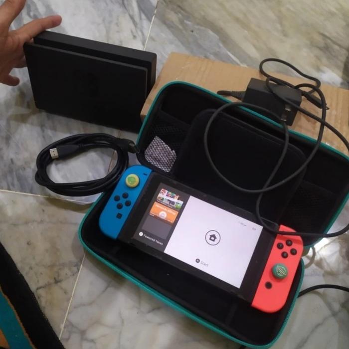 Gambar Nintendo Switch V2 Fullset OFW - No box dari Firbas store undefined Tokopedia