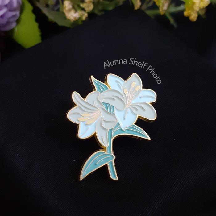 Gambar Pin Enamel Bunga Lily Hydrangea Flower Bros Brooch Aksesoris - Lily dari Alunna Shelf undefined 5 Tokopedia