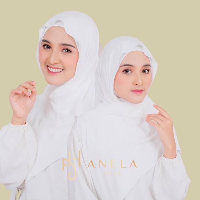 Gambar Pashmina Inner Oval Ninja Menutup Dada - Hijab Instant Meleyot Jersey - BROKEN WHITE dari anelahijab undefined Tokopedia