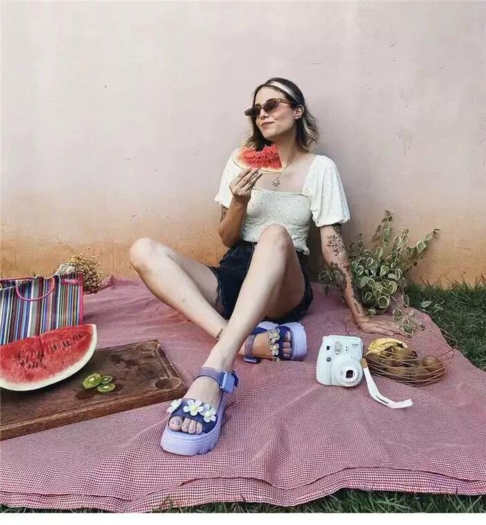 Jual MELISSA KICK OFF DAISY SIZE 35/36 39 BLACK, 35/36