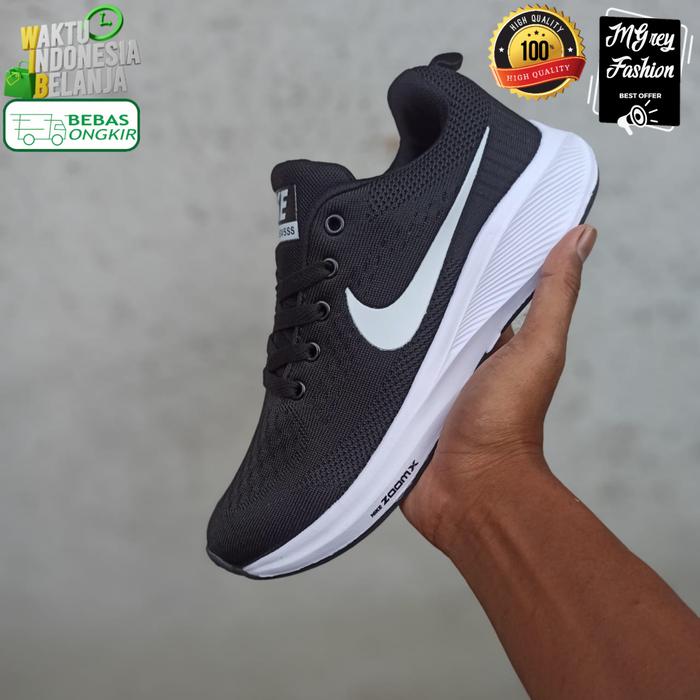 Gambar Sepatu Olahraga Pria CeklisZoom New Import Running Gym Jogging Lari - Hitam Putih, 43 dari MGrey fashion collection undefined Tokopedia