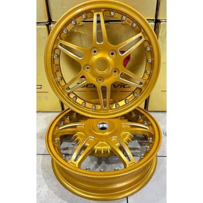 Gambar VELG RACING DELKEVIC VESPA SPRINT PRIMAVERA LX S RING 12/LEBAR 3.00 - gold dari Bastian.Racing undefined Tokopedia