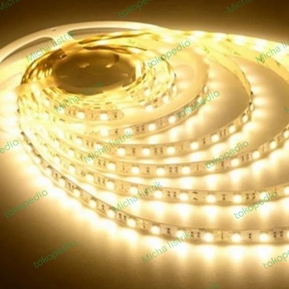 Gambar LED Strip Oska 12V 5050 60Led Indoor/ Strip light 5050 12V 60led IP33 - 3000K-WarmWhite dari MIKA LISTRIK undefined Tokopedia