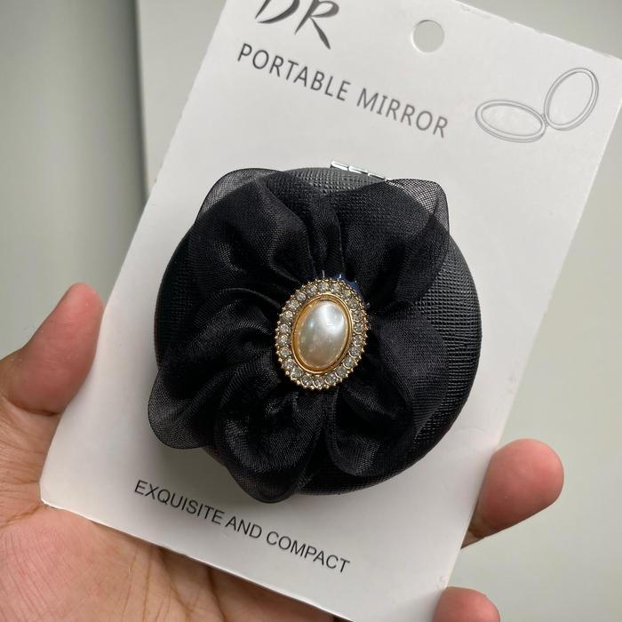 Gambar DR Portable Mirror Motif Bunga Cermin Mini Lipat Kaca Rias Make Up - BLACK dari GUDANG SKINCARE SBY undefined Tokopedia
