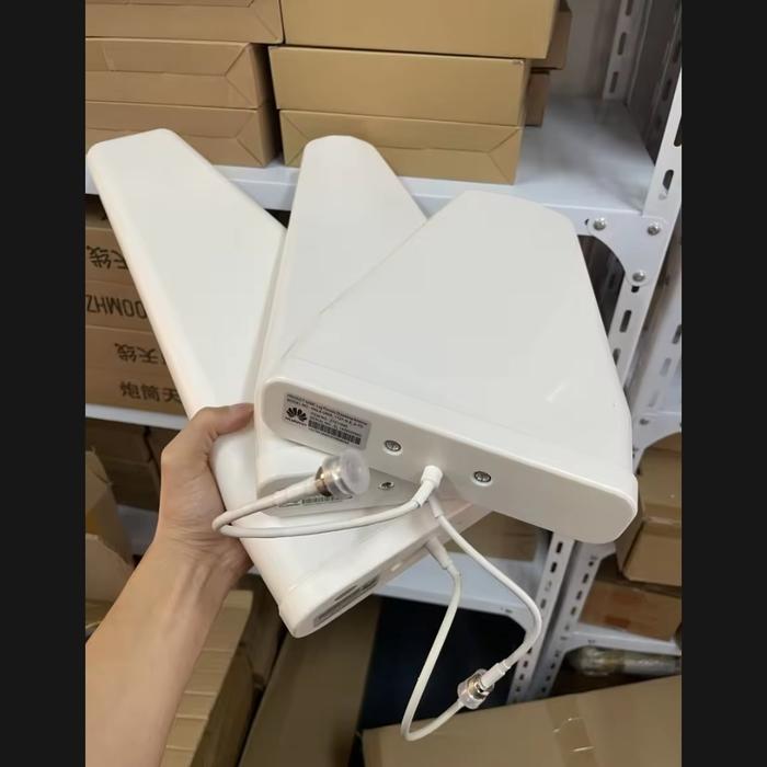 Gambar antena modem seluler 2g 3g 4g 5g 698-2700 mhz - Putih, 30 cm dari menara sinyal undefined Tokopedia