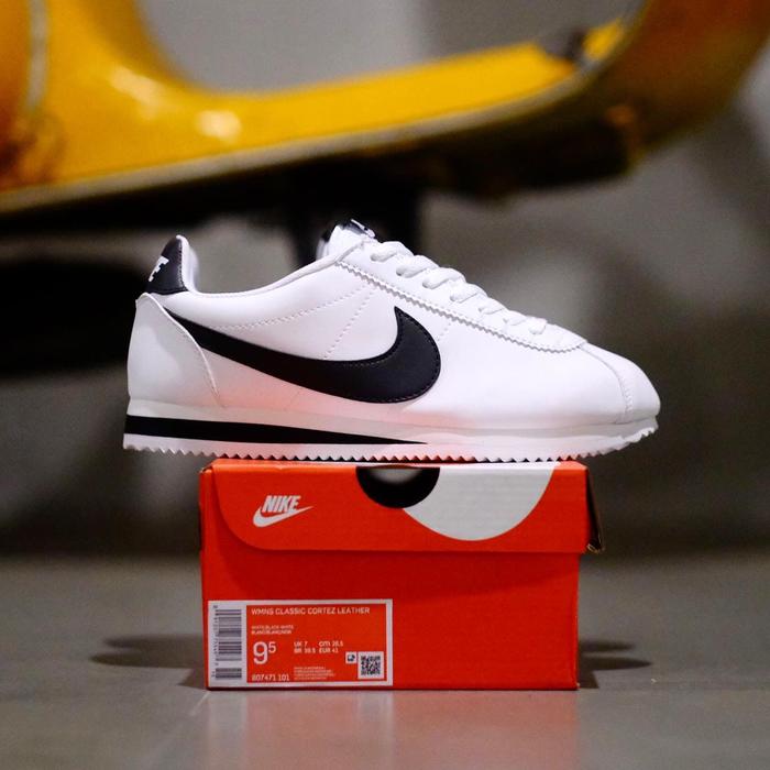 Nike Shoe Classic Cortez Leather White Sepatu Nike Cortez Classic