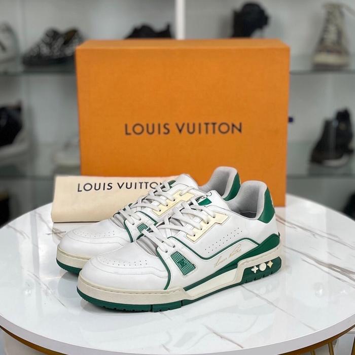 Jual L**is Vuitt*n Trainer Sneakers Kota Administrasi Jakarta