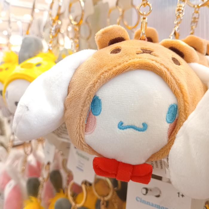 Gambar Gantungan Kunci Karakter Sanrio Lucu - Miniso Plush Toy Pendant - Cinnamoroll dari jastipsripilan undefined Tokopedia