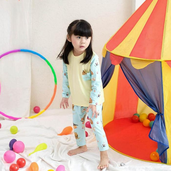 Gambar Pakaian TidurCots and Cuddles - Millie Tencel Micro Modal Holly Jolly - LUKE, 10 YEAR dari Felissia shop undefined Tokopedia