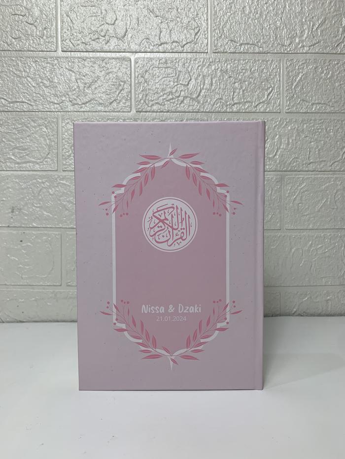 Gambar HAMPERS QURAN CUSTOM MUSLIM/MUSLIMAH A5 - Floral Pink dari Surga Ilmu undefined Tokopedia