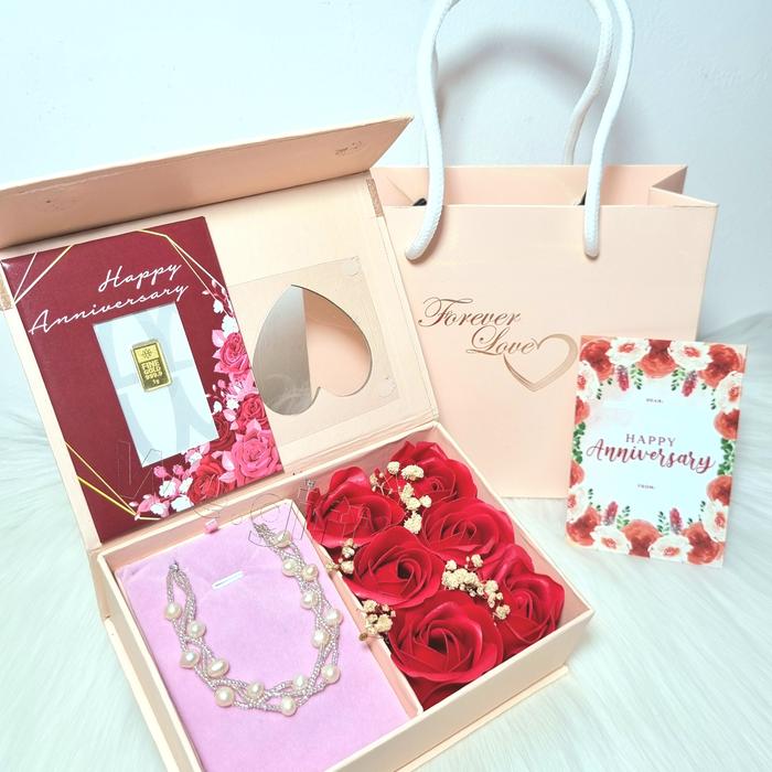 Gambar Kado Hari Ibu / Ultah, dll, Emas Antam 1 Gr, Gelang Mutiara Asli - Merah, Anniversary dari we.gift undefined Tokopedia