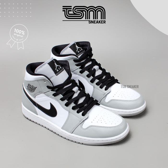Gambar Air Jordan 1 Mid Light Smoke Grey 100% Original Authentic BNIB dari TSM Sneaker undefined Tokopedia