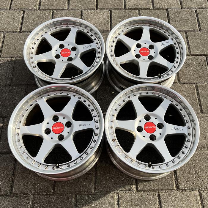 新品 ホイール STERN 15×60 PCD114.3 【公式通販】