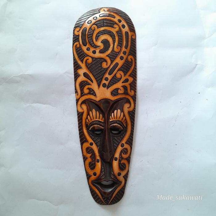 Gambar Hiasan dinding topeng Lombok 50cm kerajinan ukiran kayu handmade - Tribal dari MadeSukawati undefined Tokopedia