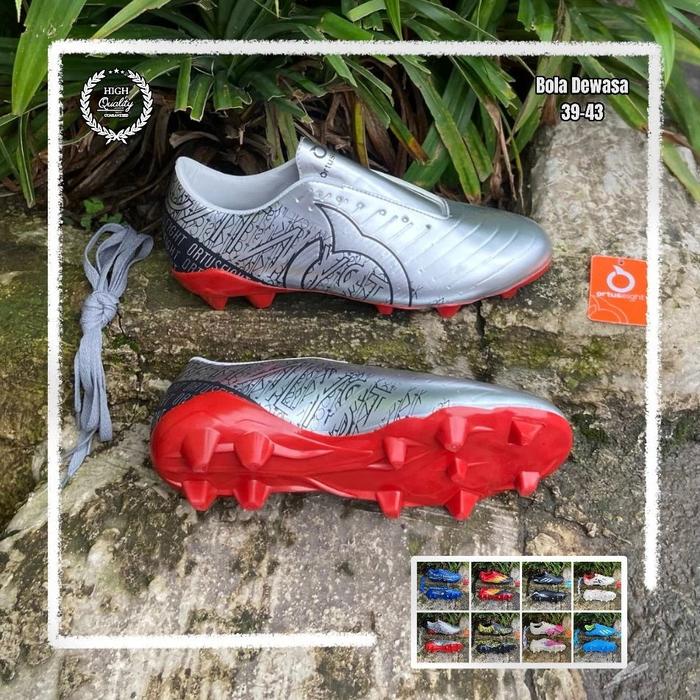 Gambar Sepatu Bola Ortuseight Ortus Unik Dewasa Simple - SILVER, 43 dari AQRAB ADVERTISING 2 undefined Tokopedia