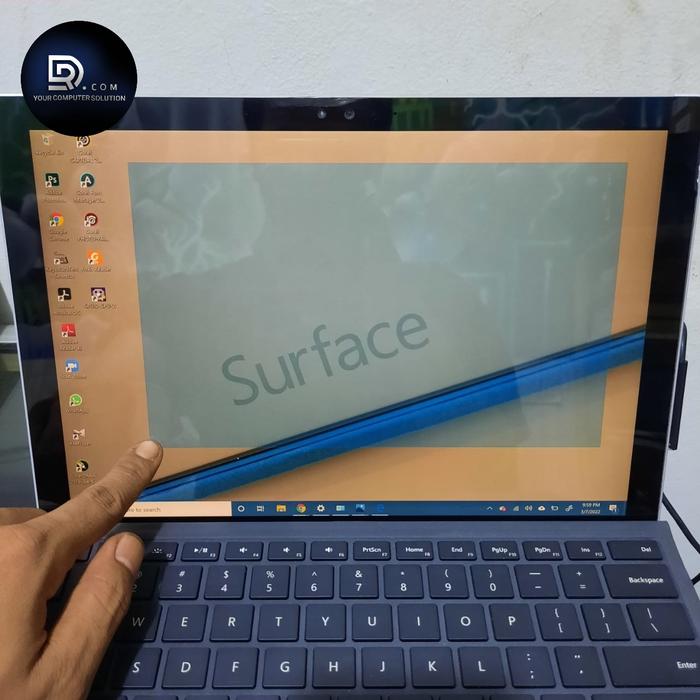 Surface Pro 4 第6世代 i5-6300 4GB SSD128