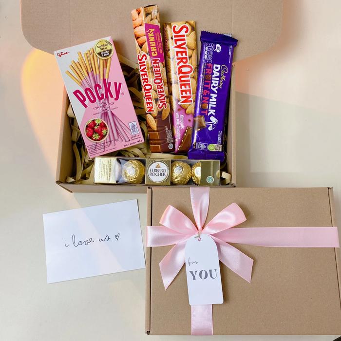 Gambar KADO VALENTINE HADIAH CEWEK HAMPERS PACAR VELENTINE GIFT - JOYFUL, Custom dari Happio.id undefined Tokopedia