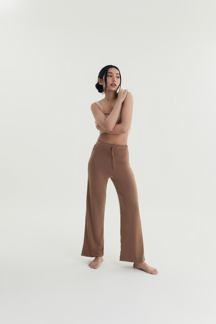 Gambar Jiu Basic Pants - Tan, S dari Rona Studios undefined Tokopedia