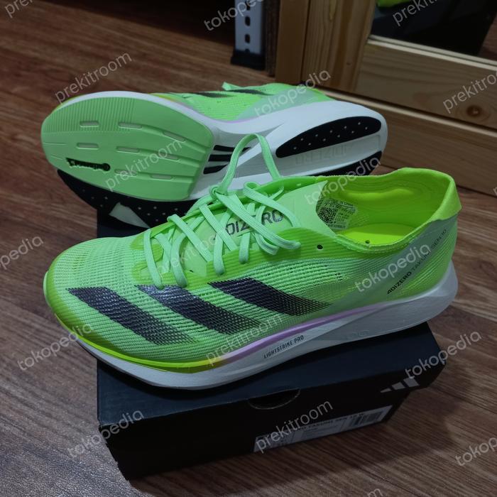 Gambar Adidas Takumi Sen 10 Men's Running Shoes Original BNIB. Green Spark - 8 dari prekitroom undefined Tokopedia