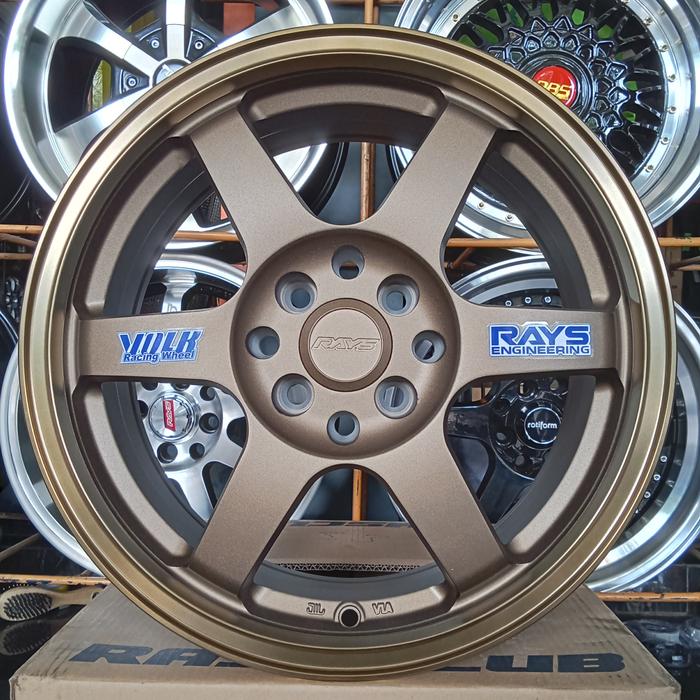 Rays グラムライツ 57c 16インチ 7j4穴114.3