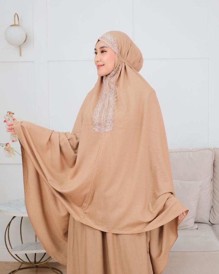 Gambar Mukena Dewasa ZAKIA - Mukena Bahan Katun Rayon - Free Size - MOCCA, All Size dari marhanastore undefined Tokopedia