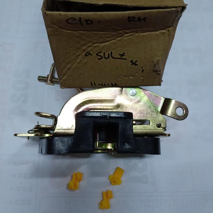 Gambar Door Lock Pintu PS100 Lama Umplung / PS120 Lama Umplung Kanan (R/H) dari Sigma Motor undefined Tokopedia
