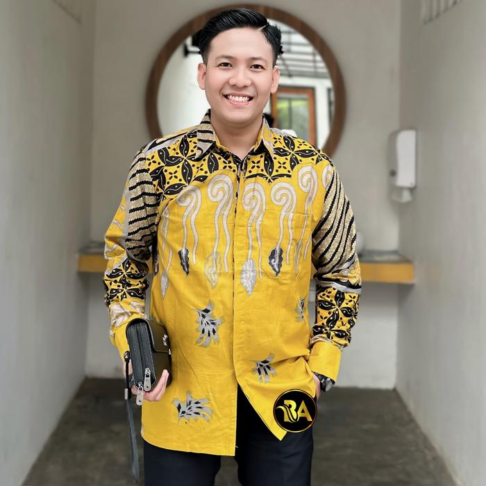 Gambar Batik Anisa Sarimbit Tunik Zipper Set Pakaian Couple Kemeja Batik Pria - K. Bjorn, M dari OfficialBatikAnisa undefined Tokopedia