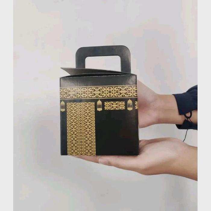Gambar Oleh Oleh Umroh Kotak Kabah dari Natural Olif undefined Tokopedia