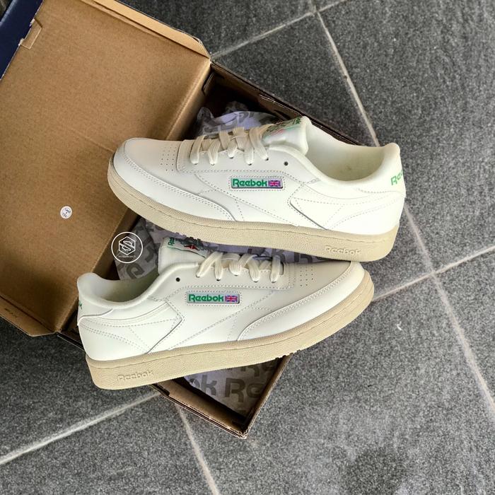 Promo Sepatu Reebok Classic Club 85 Vintage Boys Women Chalk Green