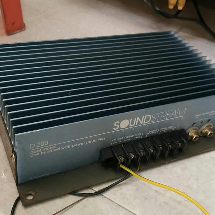 2716 SOUND STREAM／D 200＊サウンドストリーム・カーアンプ おもろかっ