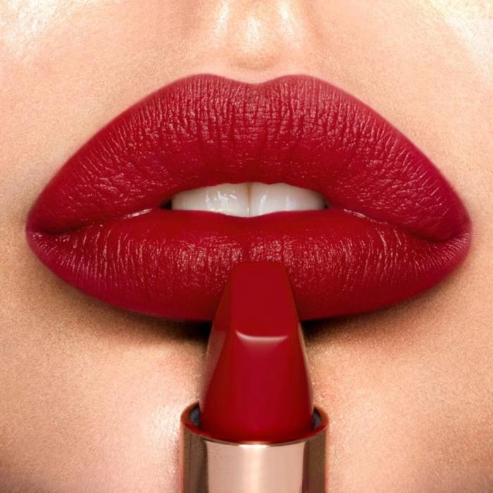 Gambar CHARLOTTE TILBURY MATTE REVOLUTION LIPSTICK PART 1 - Red Carpet dari naturalbeautystuff undefined Tokopedia