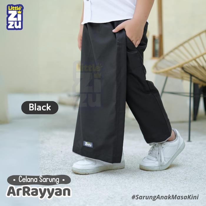Gambar Sarung Celana Anak Motif Polos ArRayyan Bahan Toyobo by Little Zizu - Black, S dari Little Zizu undefined Tokopedia