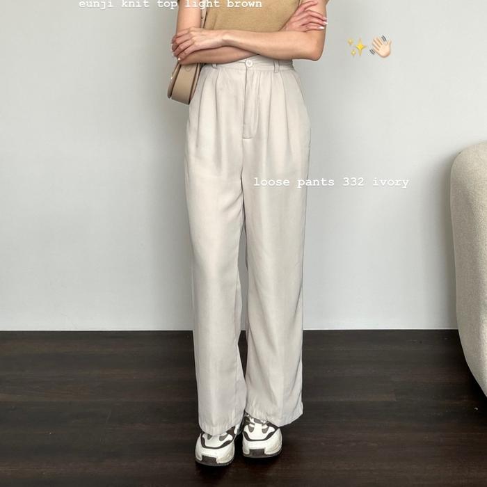 Gambar Loose Pants Trousers Wanita - Anti Kusut - Celana Kulot (Part 1) - Ivory, Big Size dari Dee Stuff. undefined Tokopedia