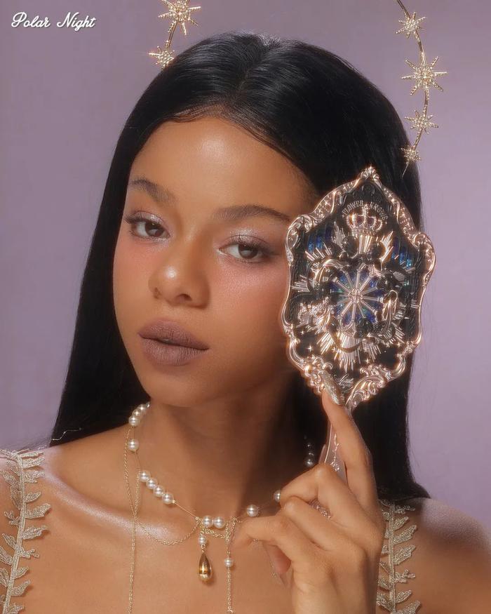 Gambar Flower Knows Little Angel Collection Hand Mirror | Cermin | Kaca Rias | Pink | White | Blue | READY STOCK - Polar Night dari QSB - QUEEN SABELLA BEAUTY undefined Tokopedia