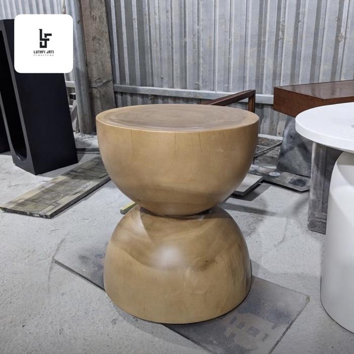 Gambar side table minimalis kayu terembesi solid/side table solid wood/table - Natural dari Luthfi jati furnituree undefined Tokopedia