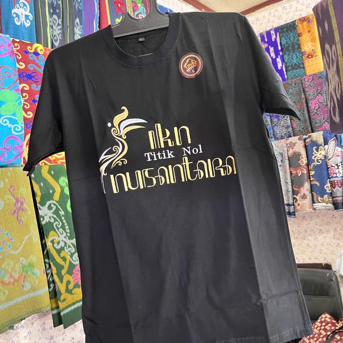 Gambar Kaos IKN Nusantara - S dari Maya Souvenir Kalimantan undefined Tokopedia