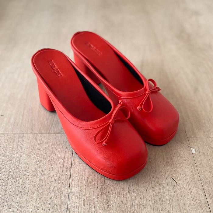 Gambar RIDEINC Female - Jili Mule Heels - Red dari RIDE.INC Store undefined Tokopedia