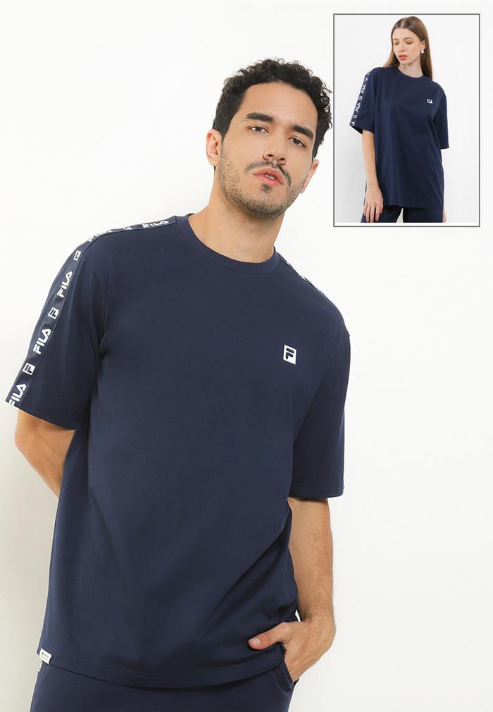 Gambar FILA Lifestyle T-Shirt Oversize Unisex Jeffito - Navy - S dari FILA Official Store undefined Tokopedia
