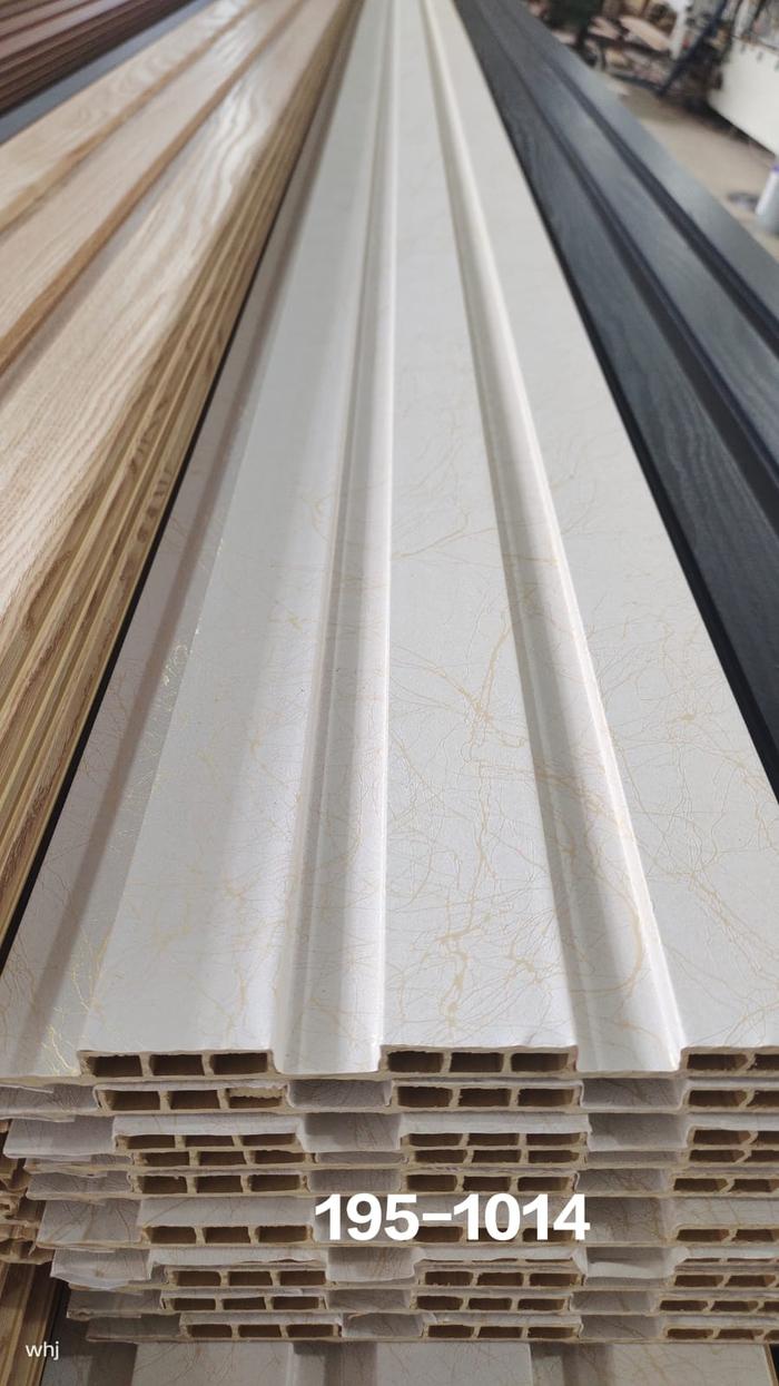 Gambar wall panel WPC / wood panel wpc ukuran 3m/4m x 19.5cm x 1cm - CH-195-1014, 3M dari opwallpaper undefined Tokopedia