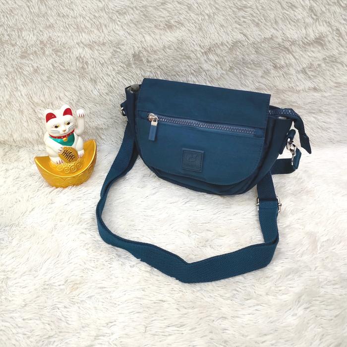 Gambar tas selempang kain parasut wanita 0489 - Navy dari Lovely Fashion Bags undefined Tokopedia
