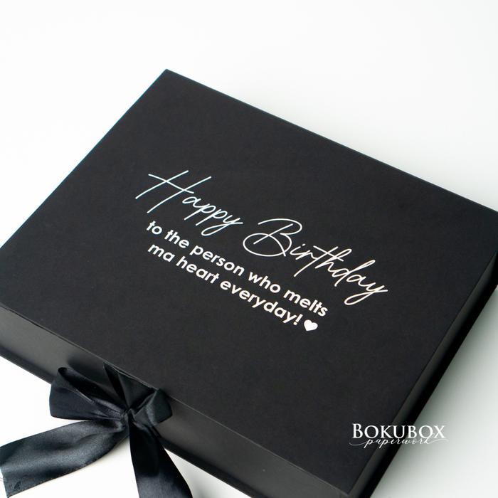 Gambar [30x25x7] box kancing pita / hard box / birthday box / gift box / box - Luar Saja, Magnet dari Bokubox undefined Tokopedia