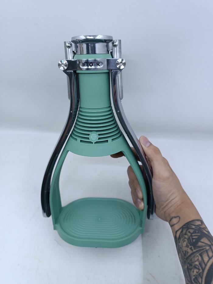 Gambar Alat Kopi Rok Presso Smartshot - Mesin Espresso Manual Rok Smart Shot - Hijau dari MinnieStore11_NEW undefined Tokopedia