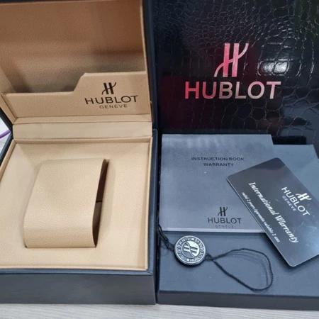 Gambar Kotak Jam Tangan Original Hublot dari Keiis Premium undefined Tokopedia