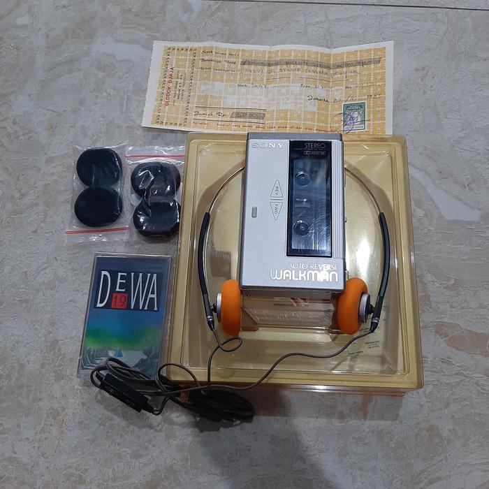 SONY ソニー WM-7 AOUTREVERSE WALKMAN ウォークマン カセットテープ
