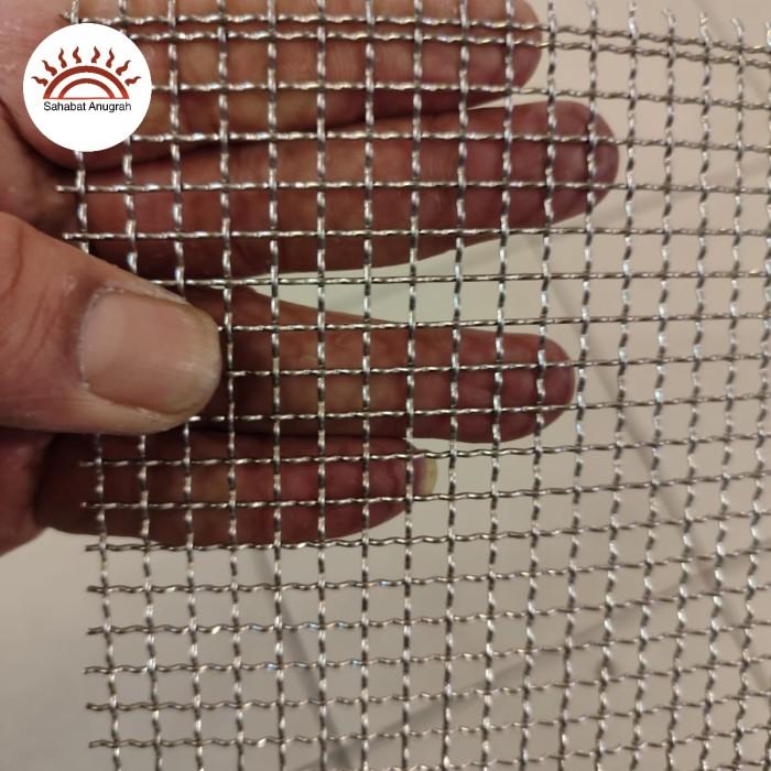 Gambar wire mesh 5mm x 5mm x 1,2mm anyam cacing kawat mesh ss stainless 304 dari Sahabat Anugrah undefined Tokopedia