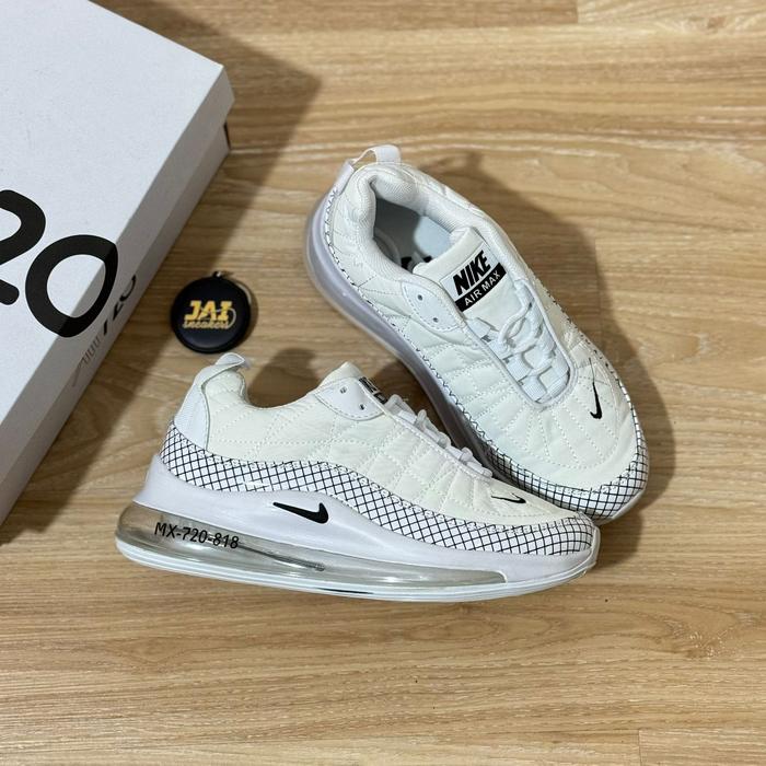 Harga Sepatu Nike Air Max 720 White And Black Nike 720 Black And