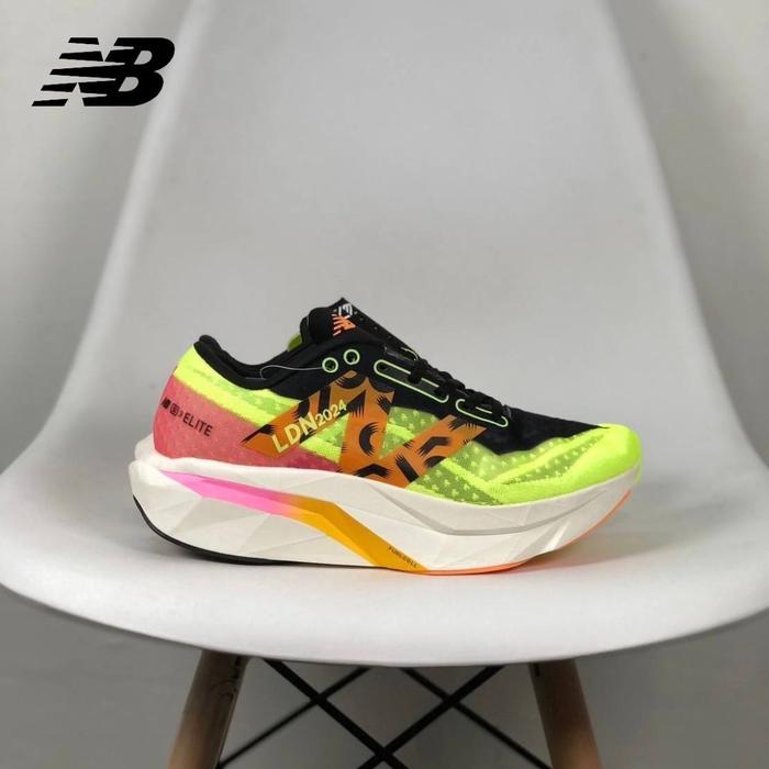 SEPATU NB NEW BALANCE FUELCELL SC ELITE V4 LONDON MARATHON 37